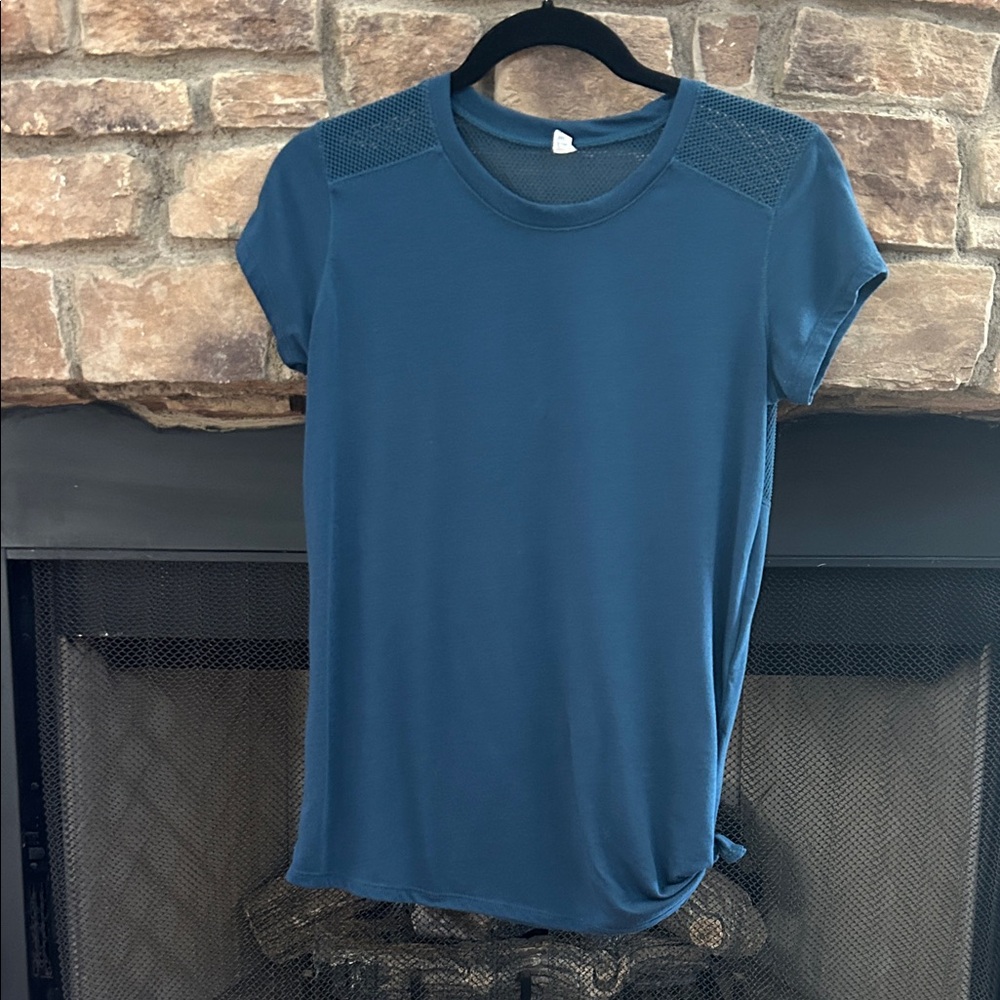 Women's Blue Short Sleeve Top With Mesh Detail. XS